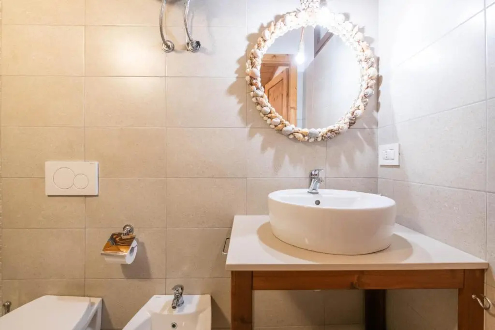 Sea front historic house in the heart of old town, inside torrione aragonese