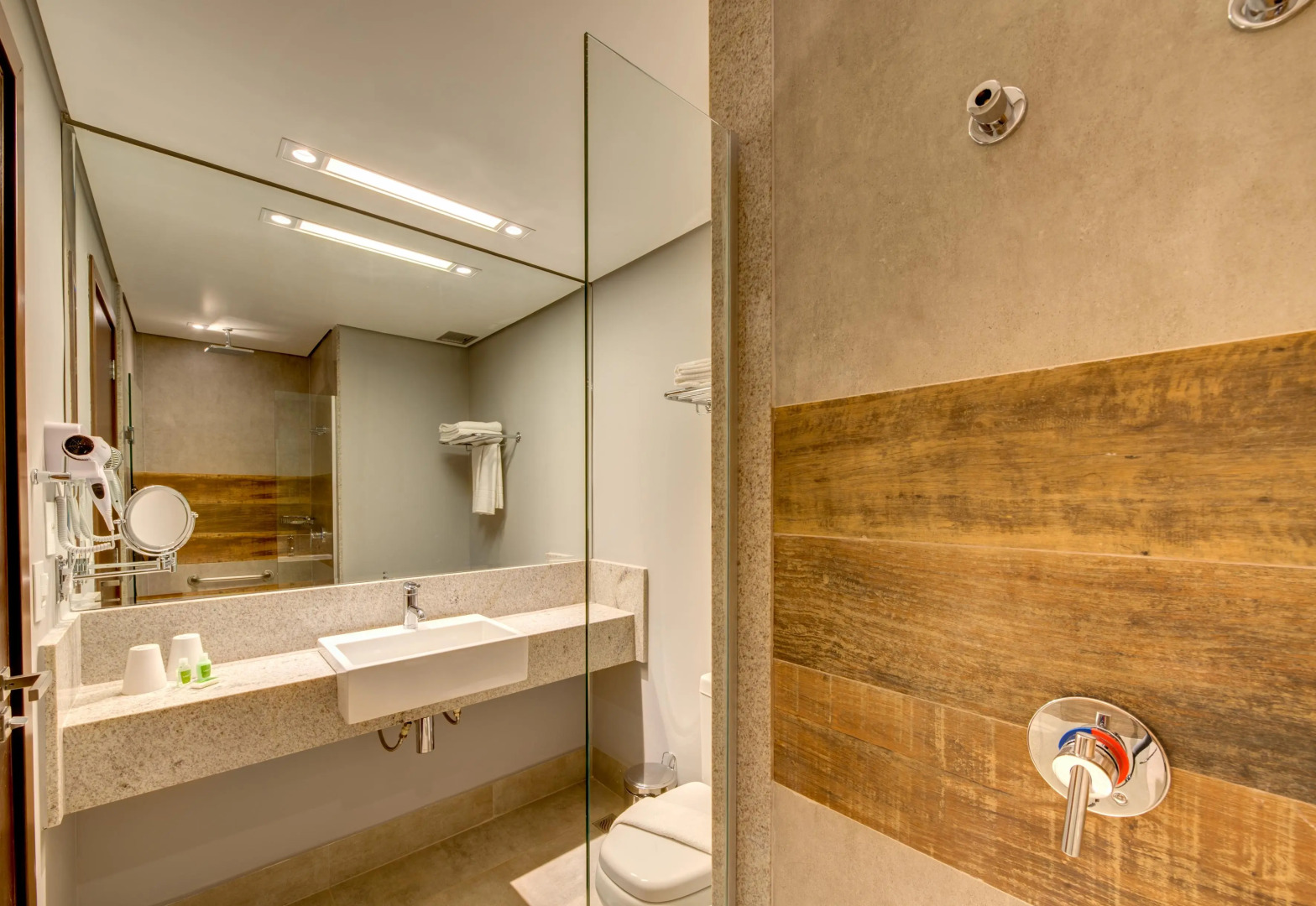 Linx Confins by Wish