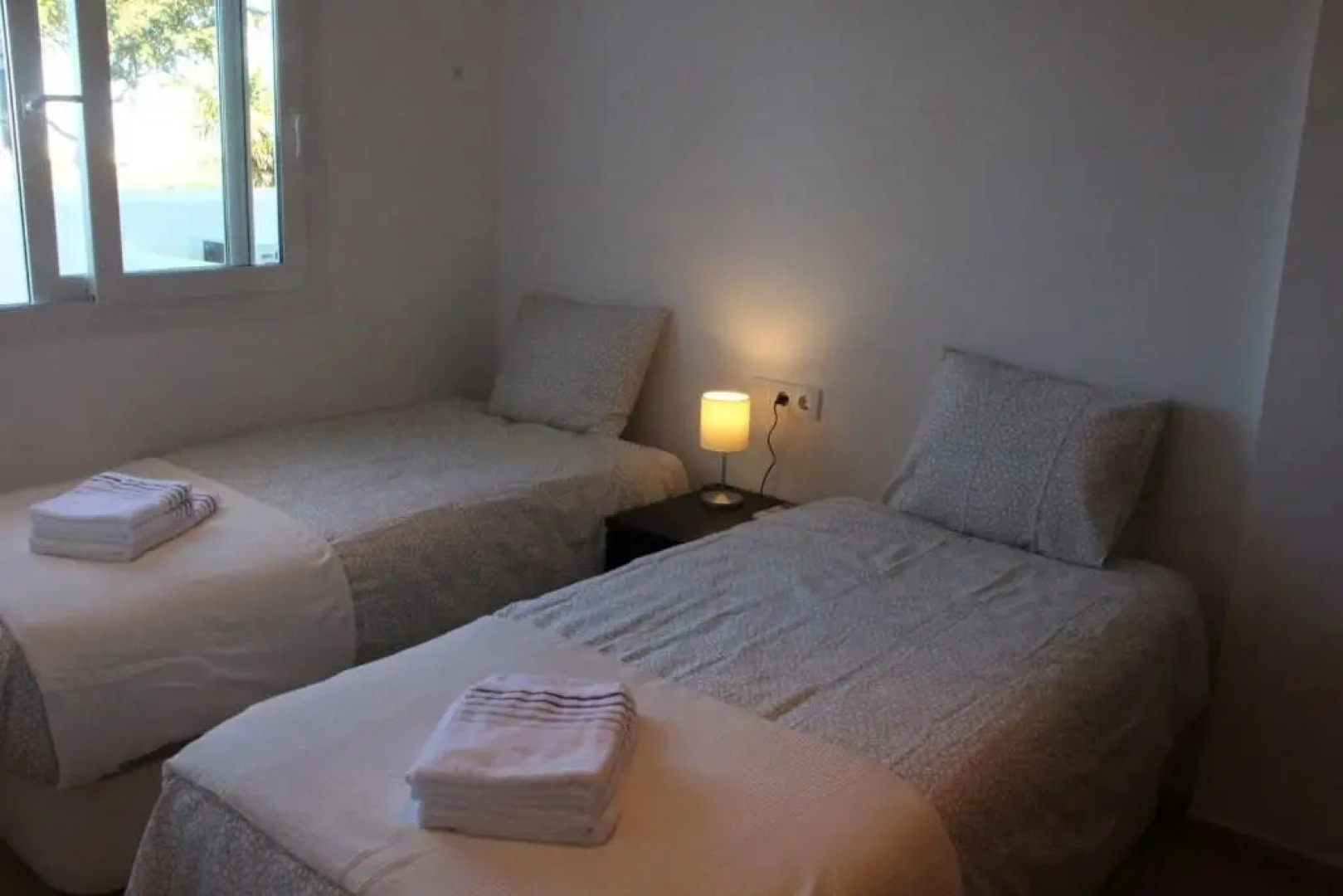 Casa Calida Jardin 13