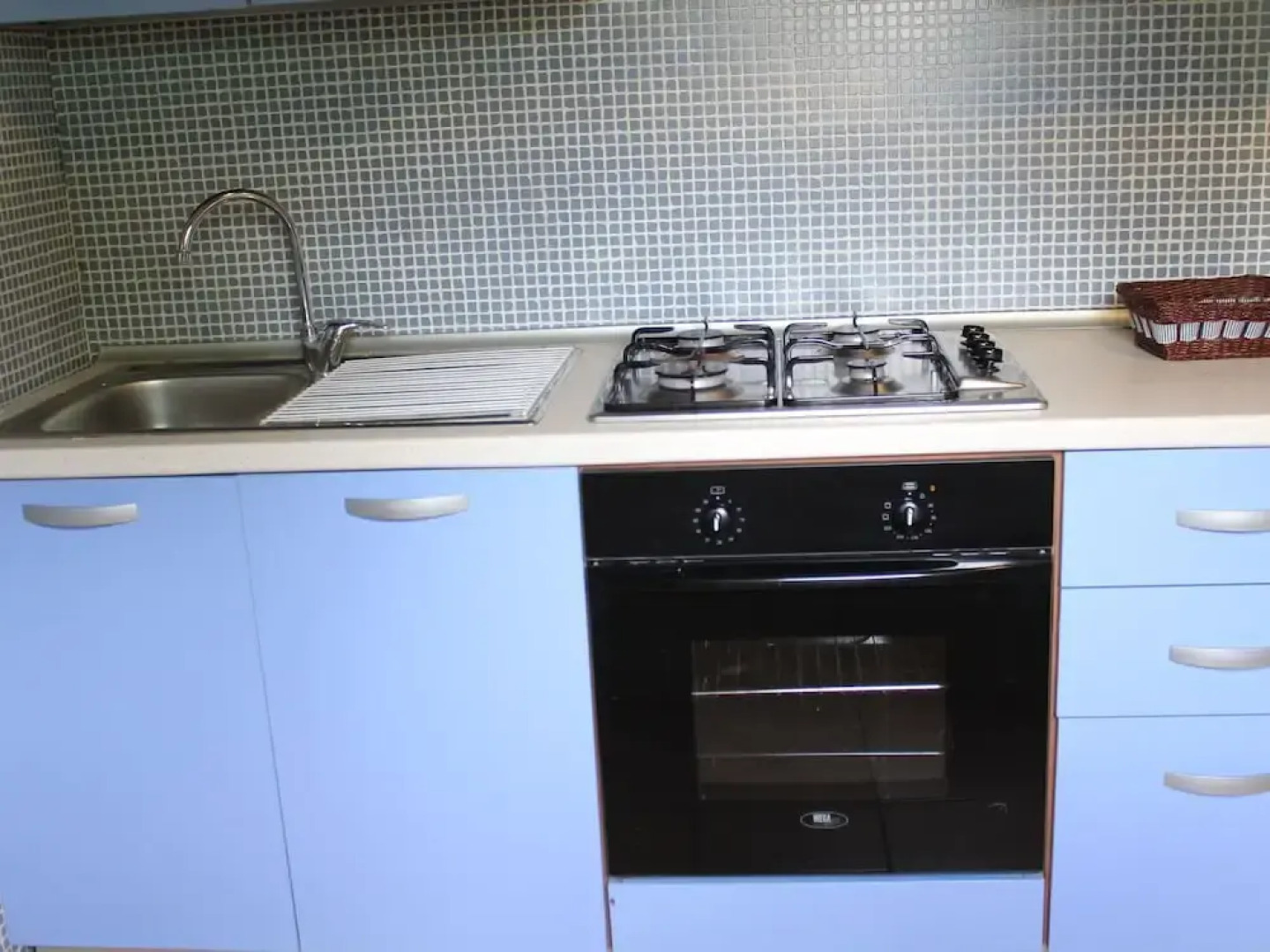 Vibrant Holiday Home in Matino With Swimming Pool