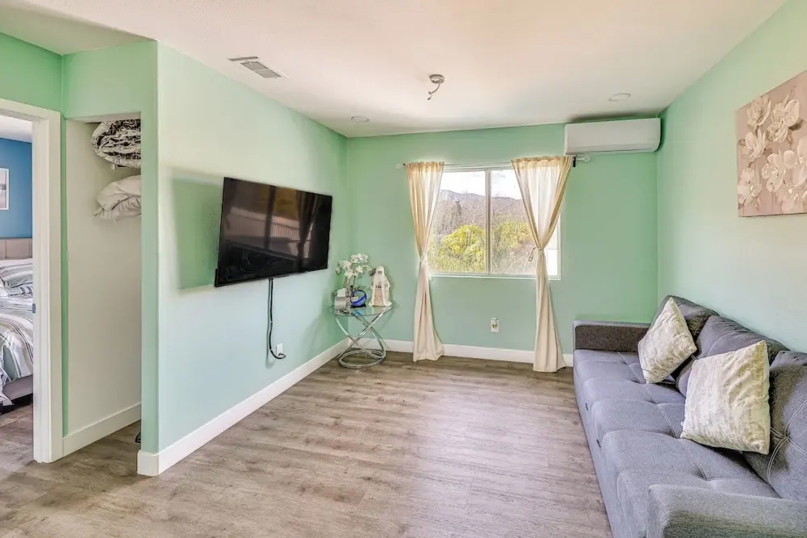 Spacious Lake Elsinore Home w/ Pool & Hot Tub!
