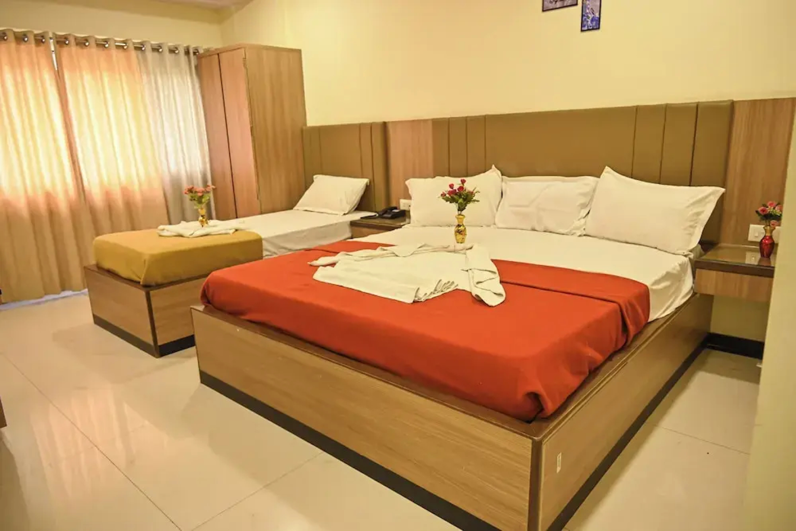 Pritam Park Hotel