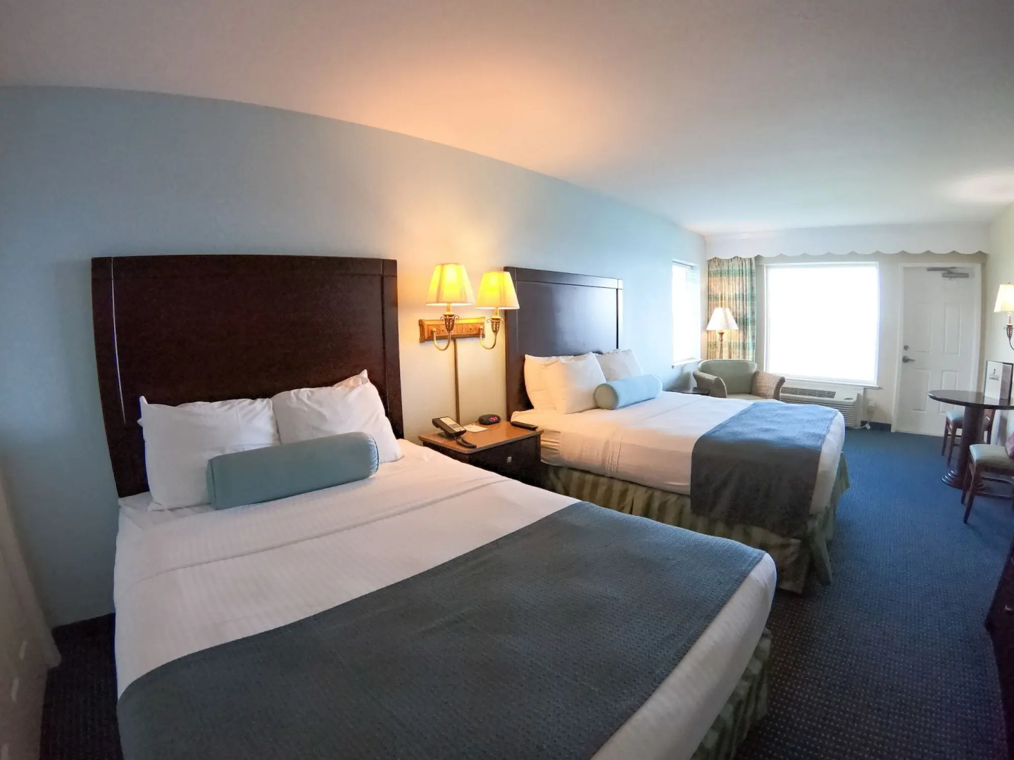 Capt Hiram's Resort