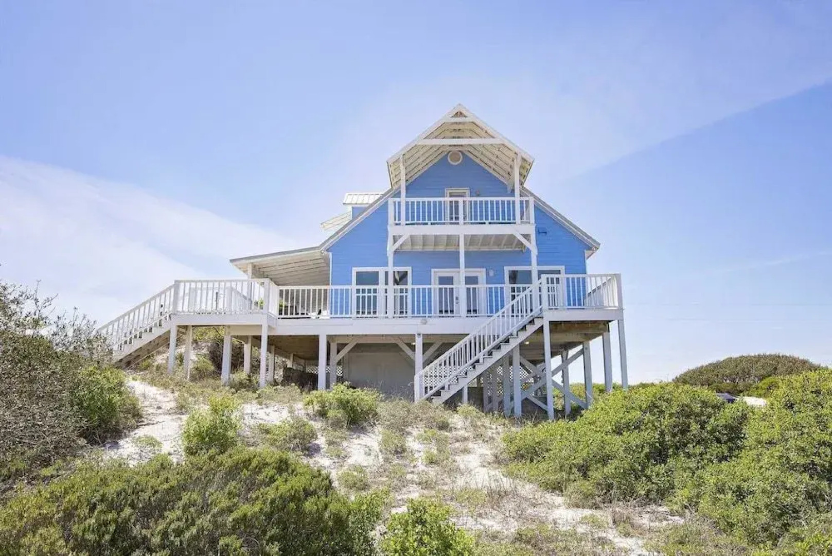Dune Refuge 3 Bedrooms 2.5 Bathrooms Home