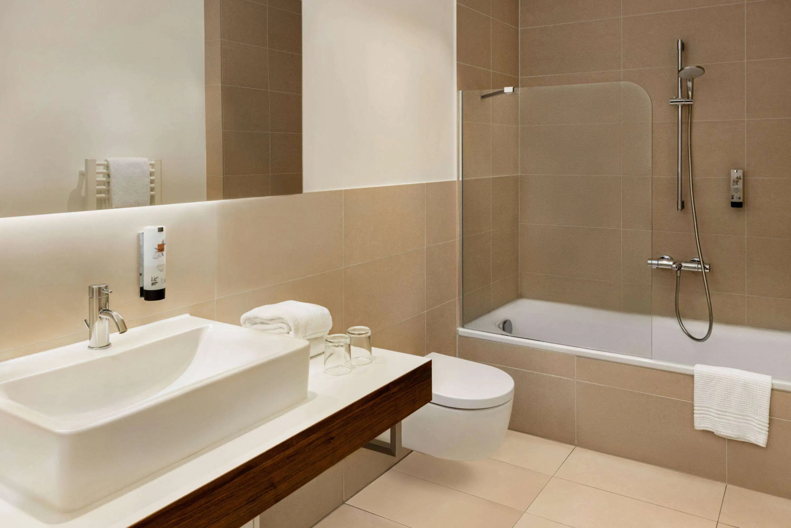 Amedia Plaza Dresden, Trademark Collection by Wyndham