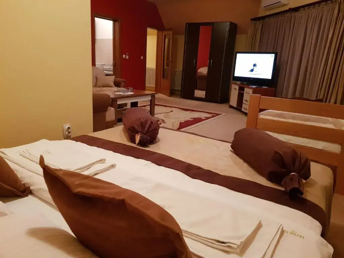 Hotel Dva Goluba