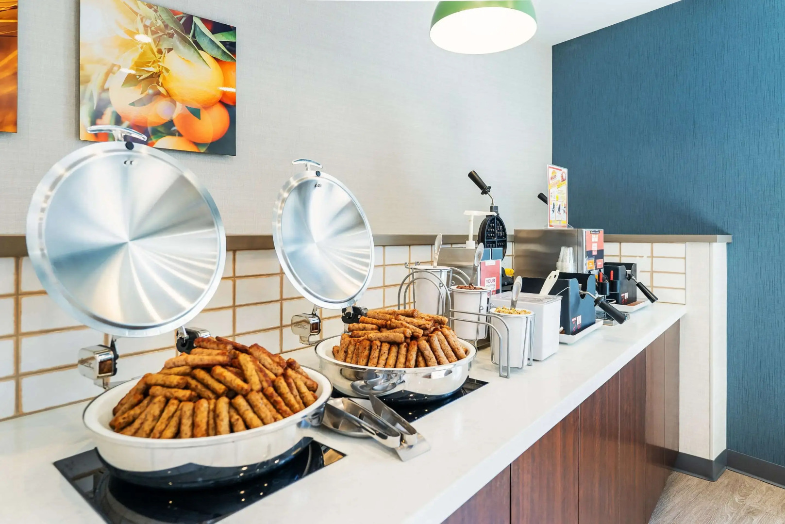 Comfort Suites Kelowna