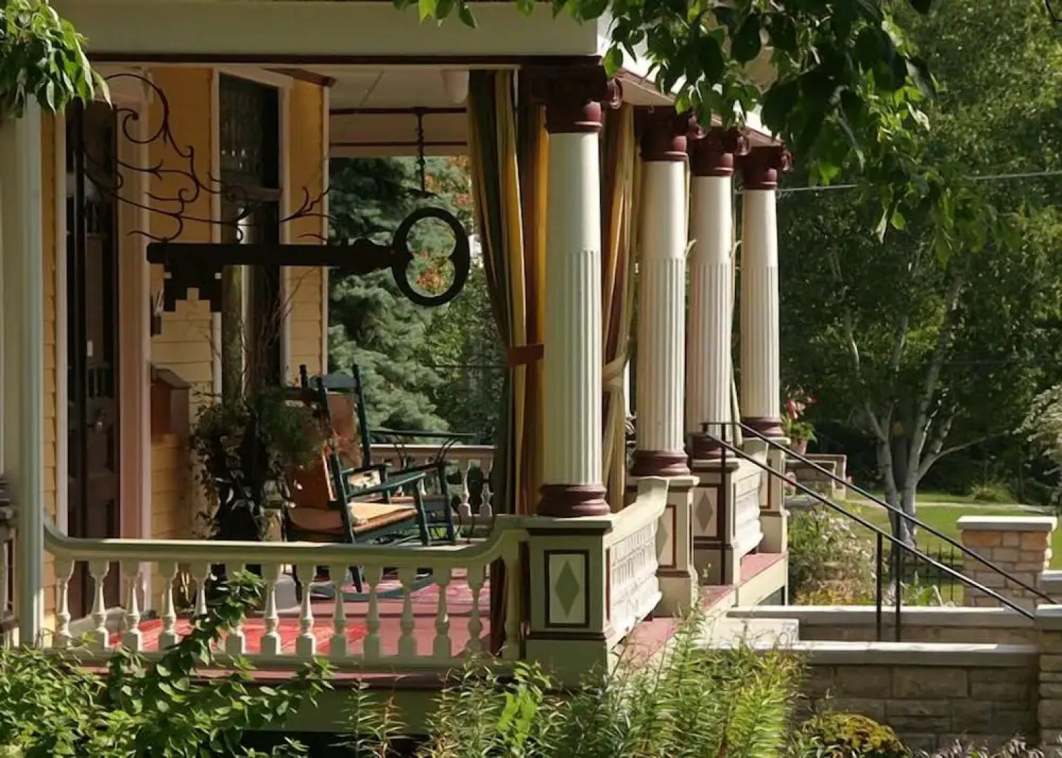 Rivertown Inn