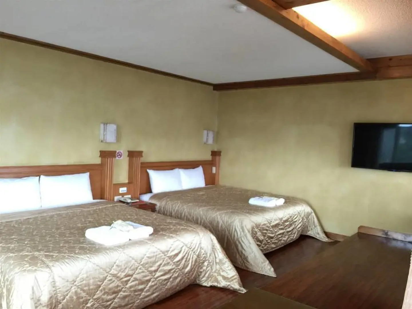 Egmont Mountain House