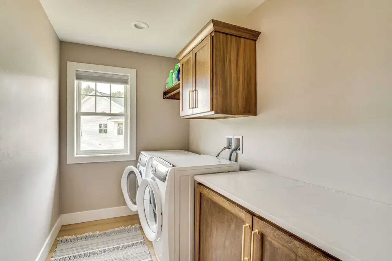 Walk to Beaches + Restaurants: Elkhart Lake Escape