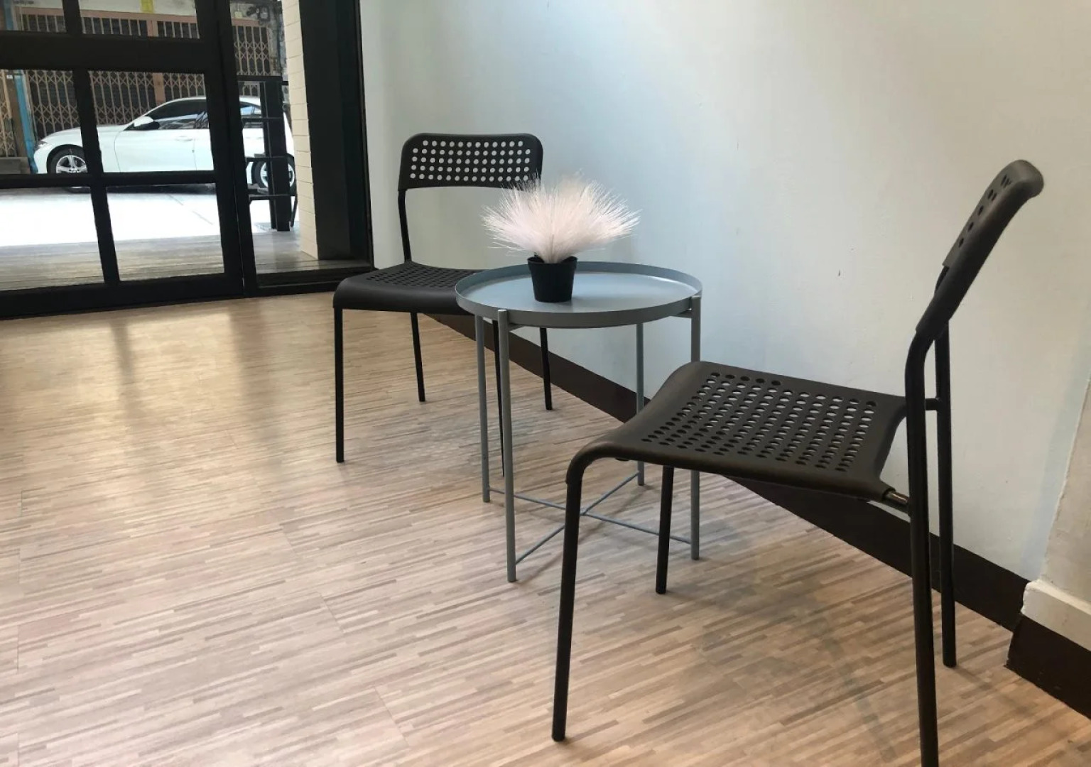 Sleep With Me Bangkok - BTS Phra Khanong