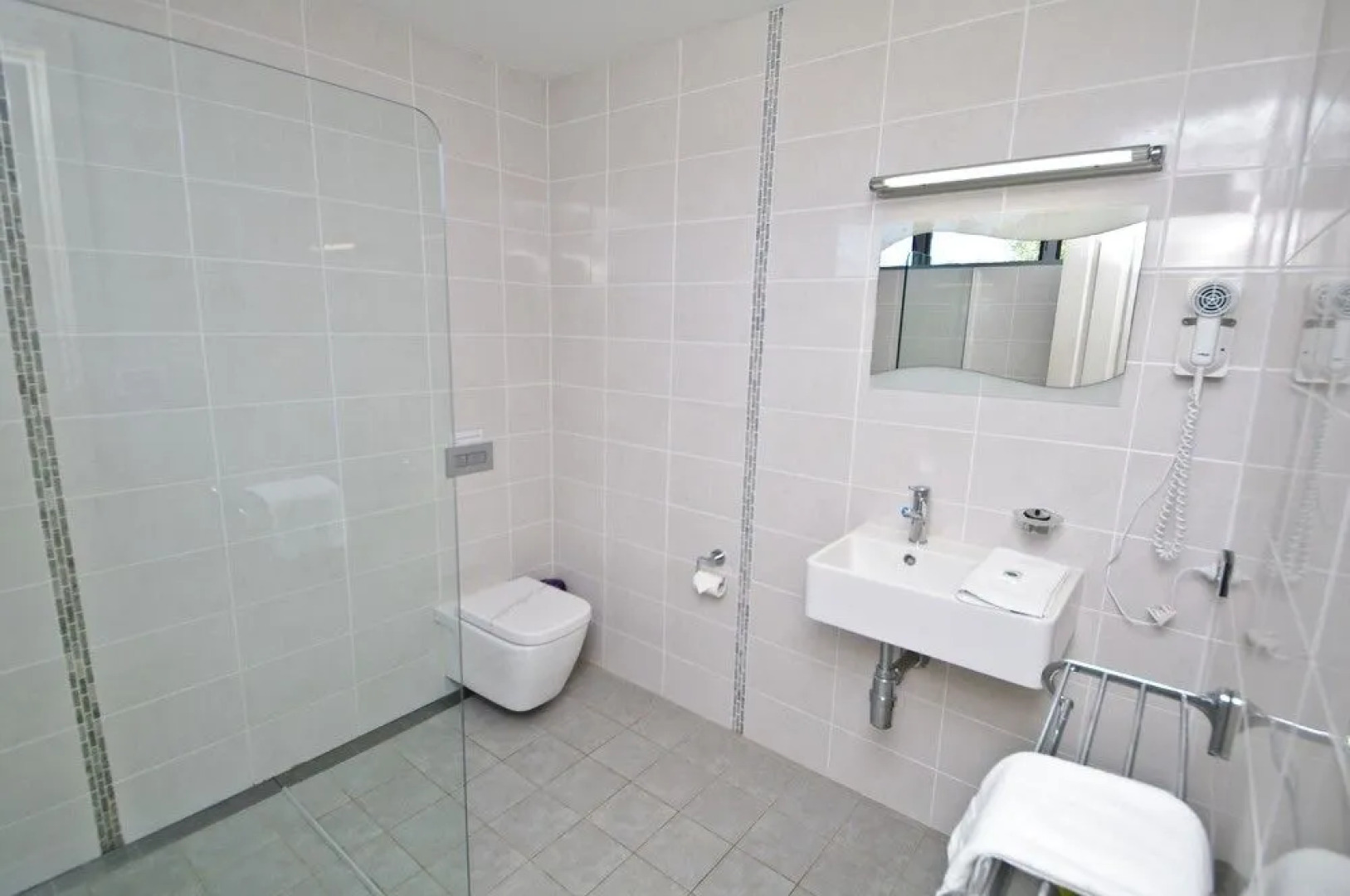 Sun Worship Crescent Head