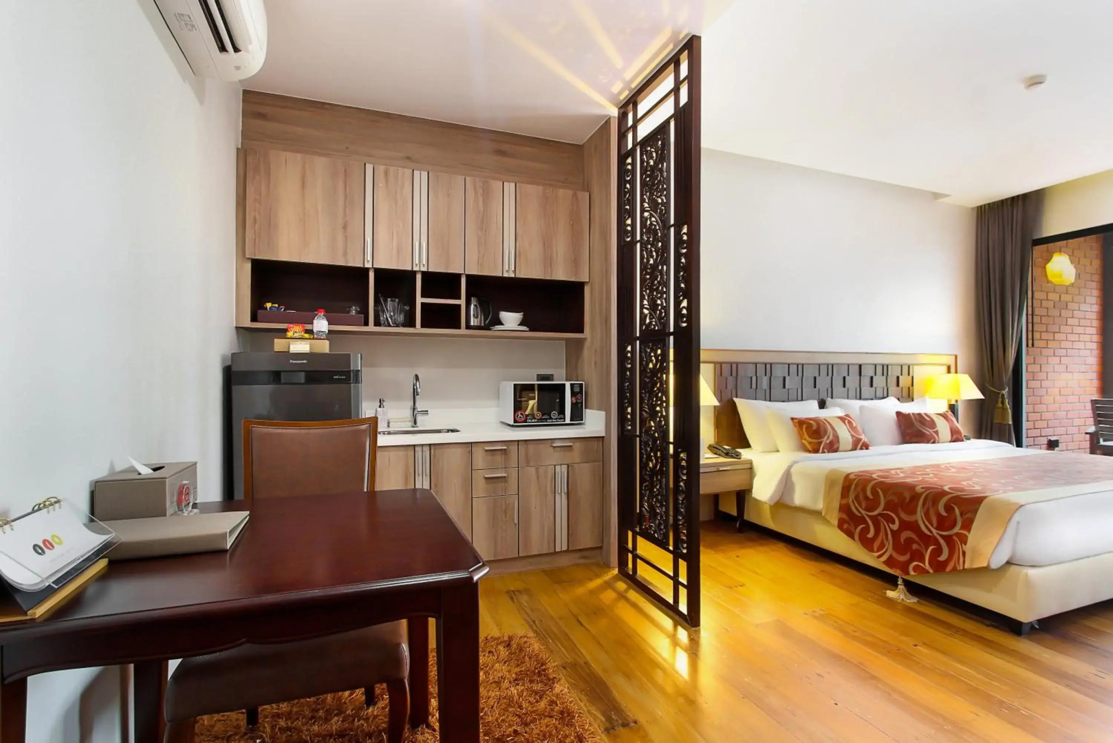 Rimnaam Klangchan Hotel