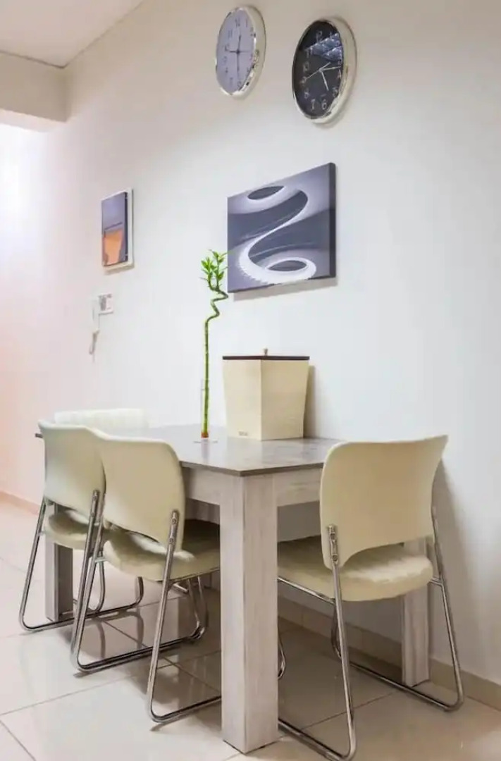 Adorable flat for 4 ppl in Kolonaki