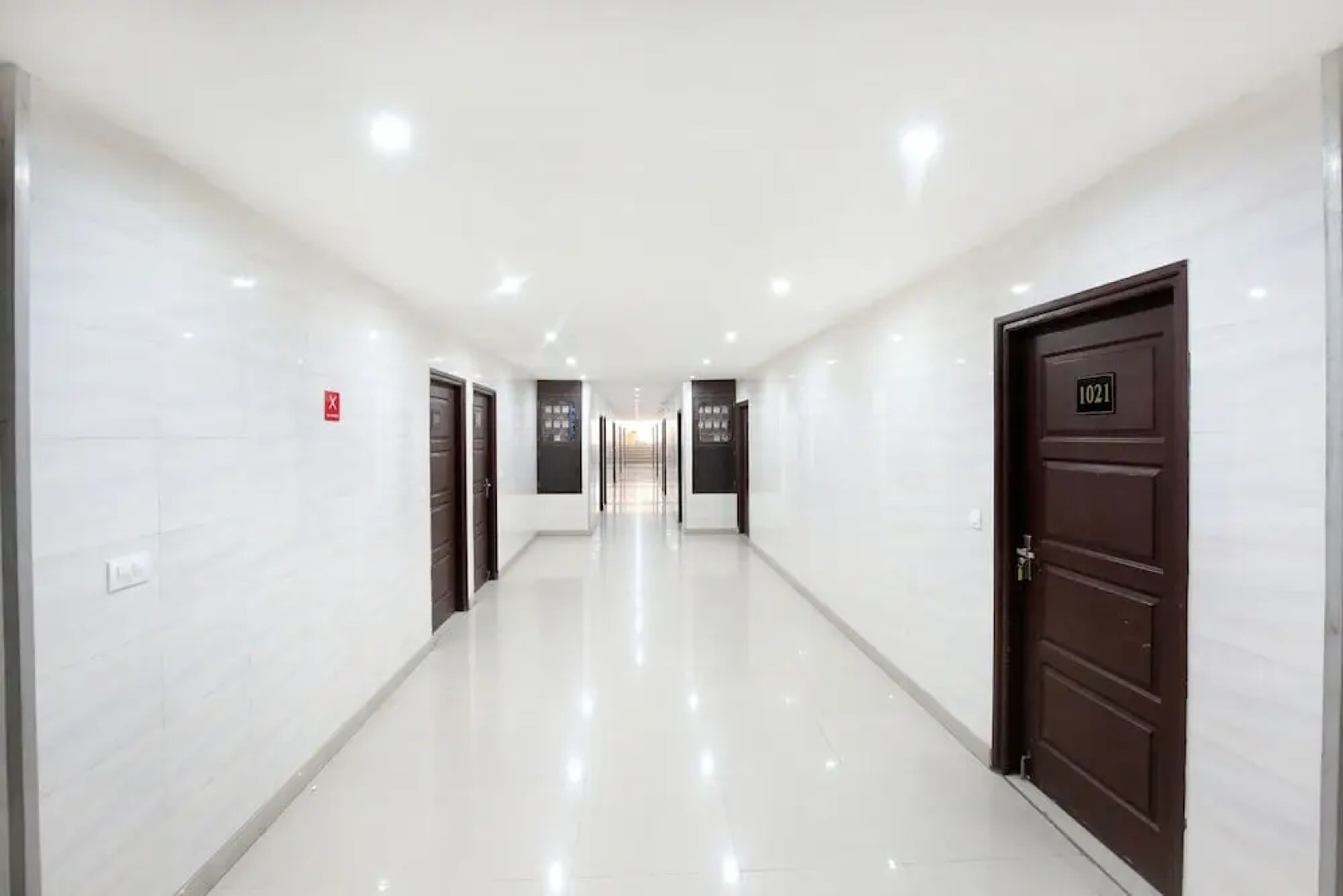 Capital O 4963 Hotel Inderprasth