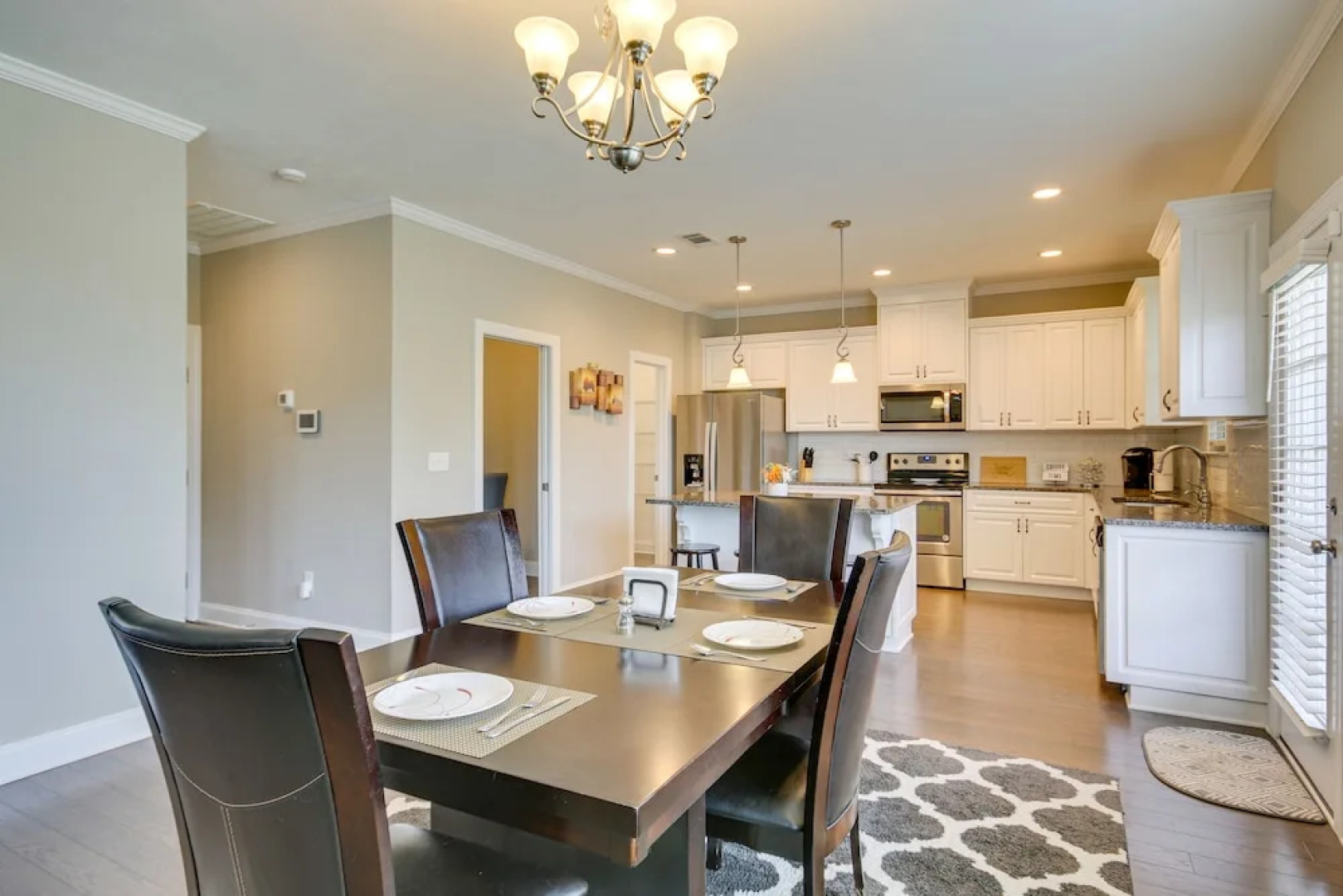 Quaint Grovetown Getaway w/ Private Hot Tub!