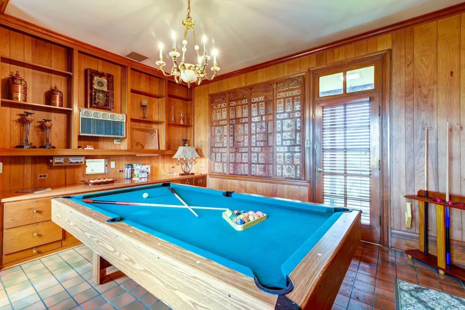 Bowling Green House w/ Shared Pool!