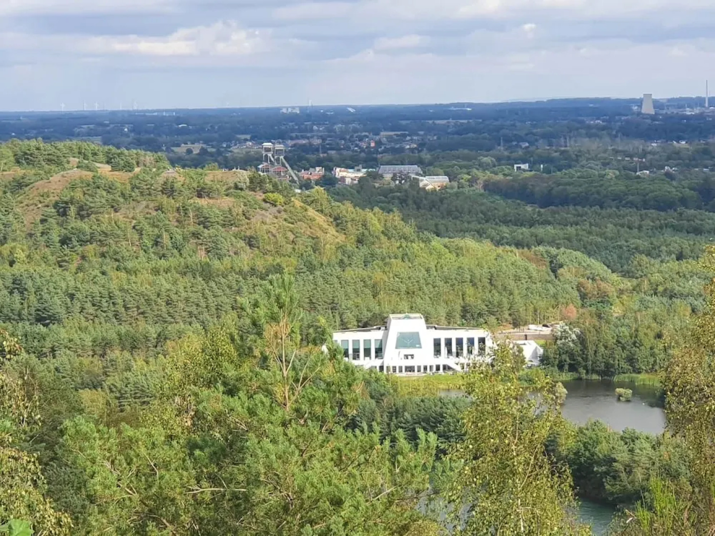 Forest Chalet in Lanklaar