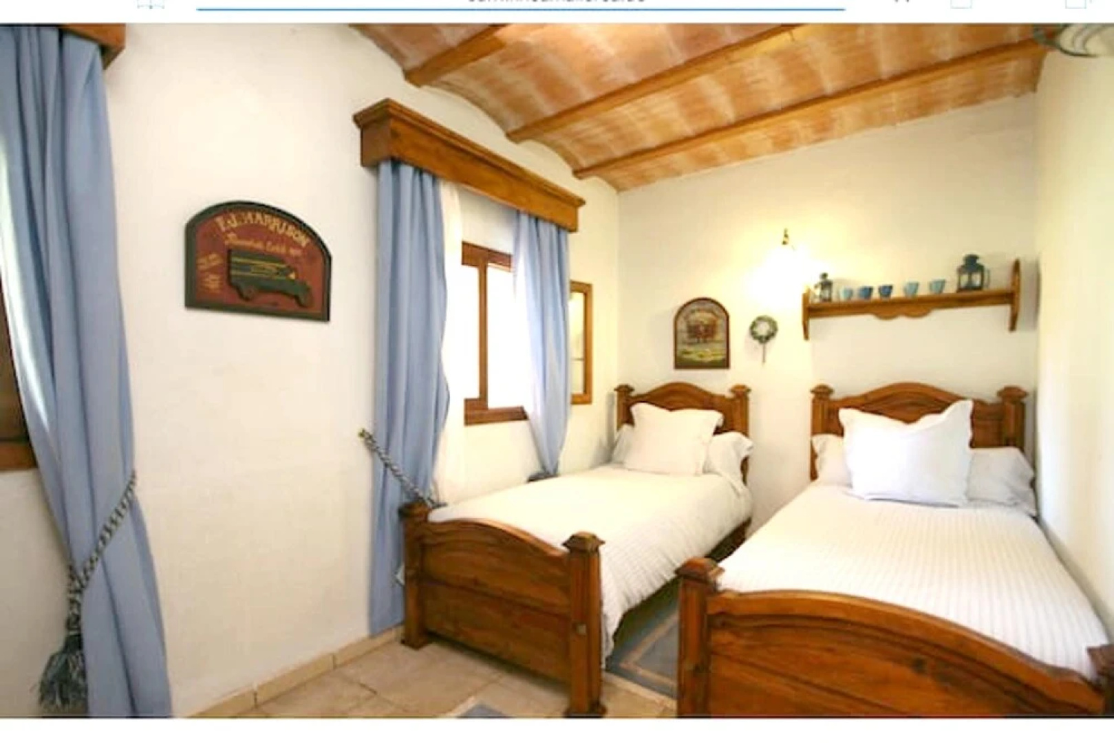 House With one Bedroom in Llubí, With Wonderful Mountain View, Shared Pool, Enclosed Garden Near the Beach