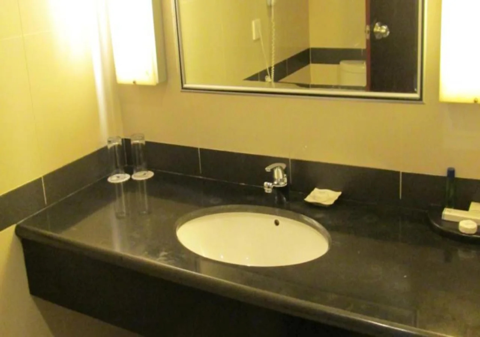 Hotel Menara Bahtera