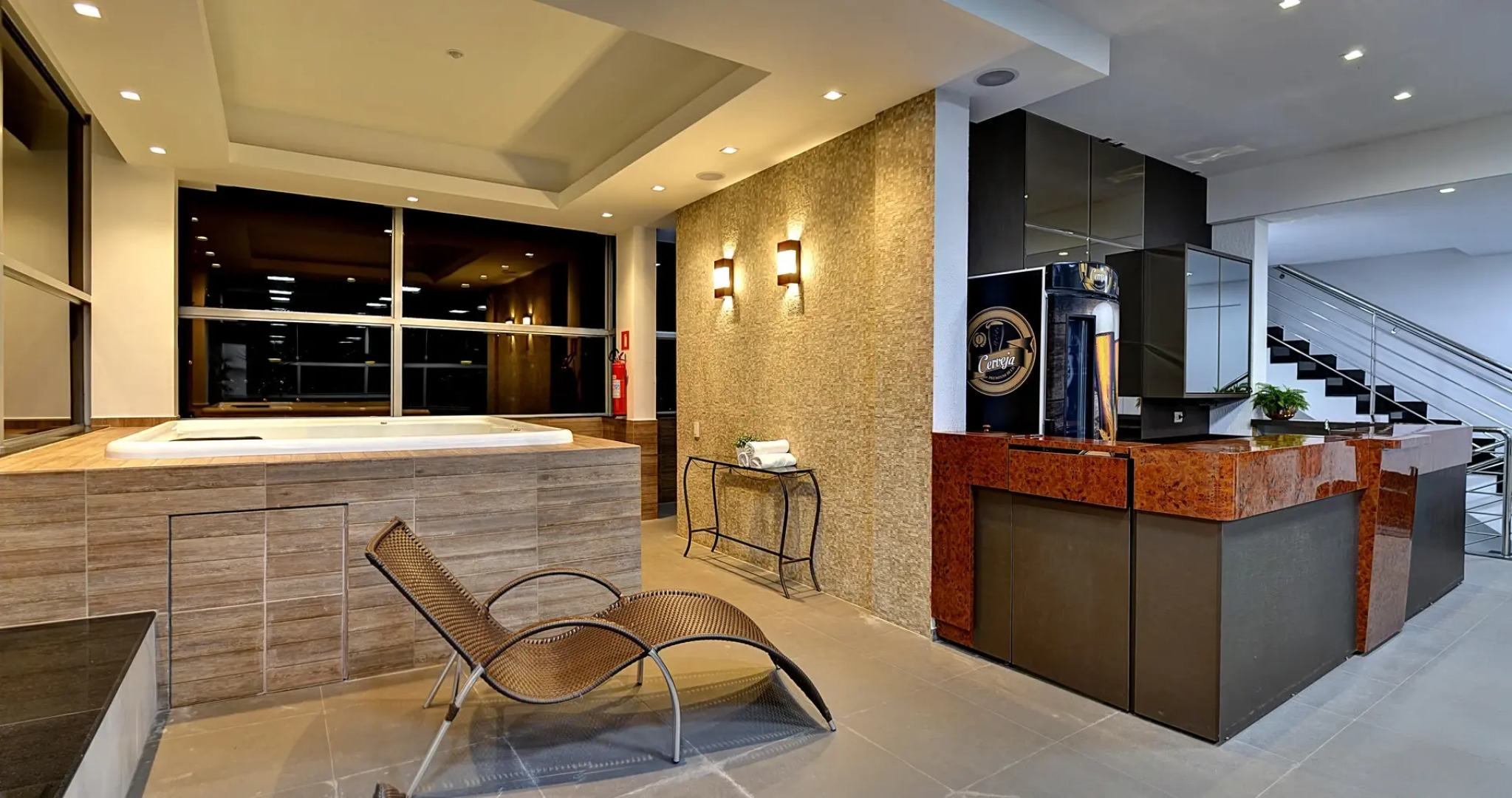 Porto Minas Hotel e Convenções