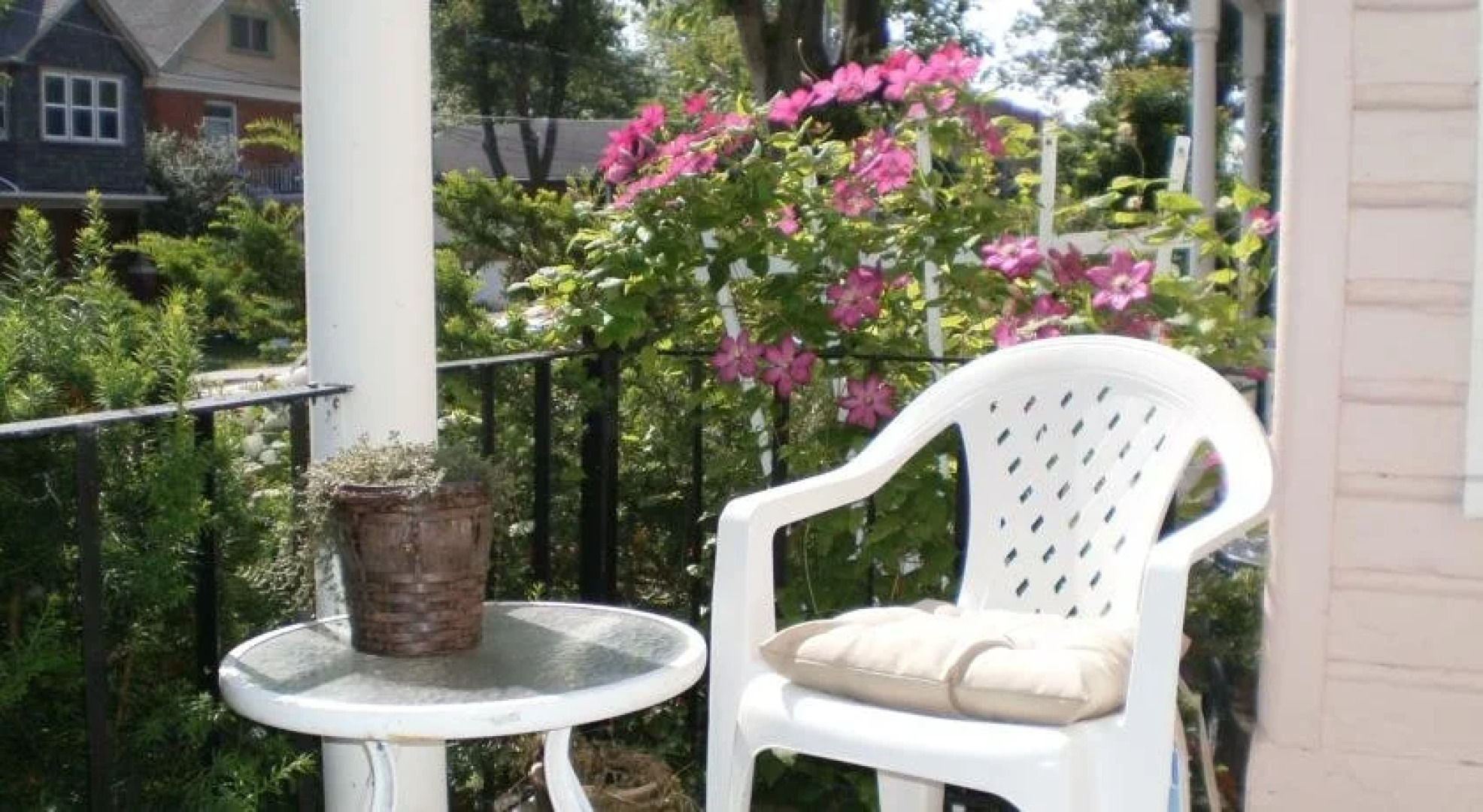 Elizabeths Rose Cottage