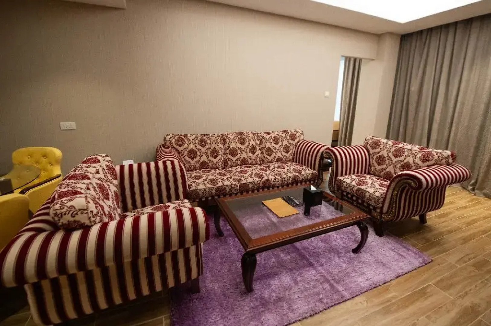 Отель Ramee Guestline Qurum