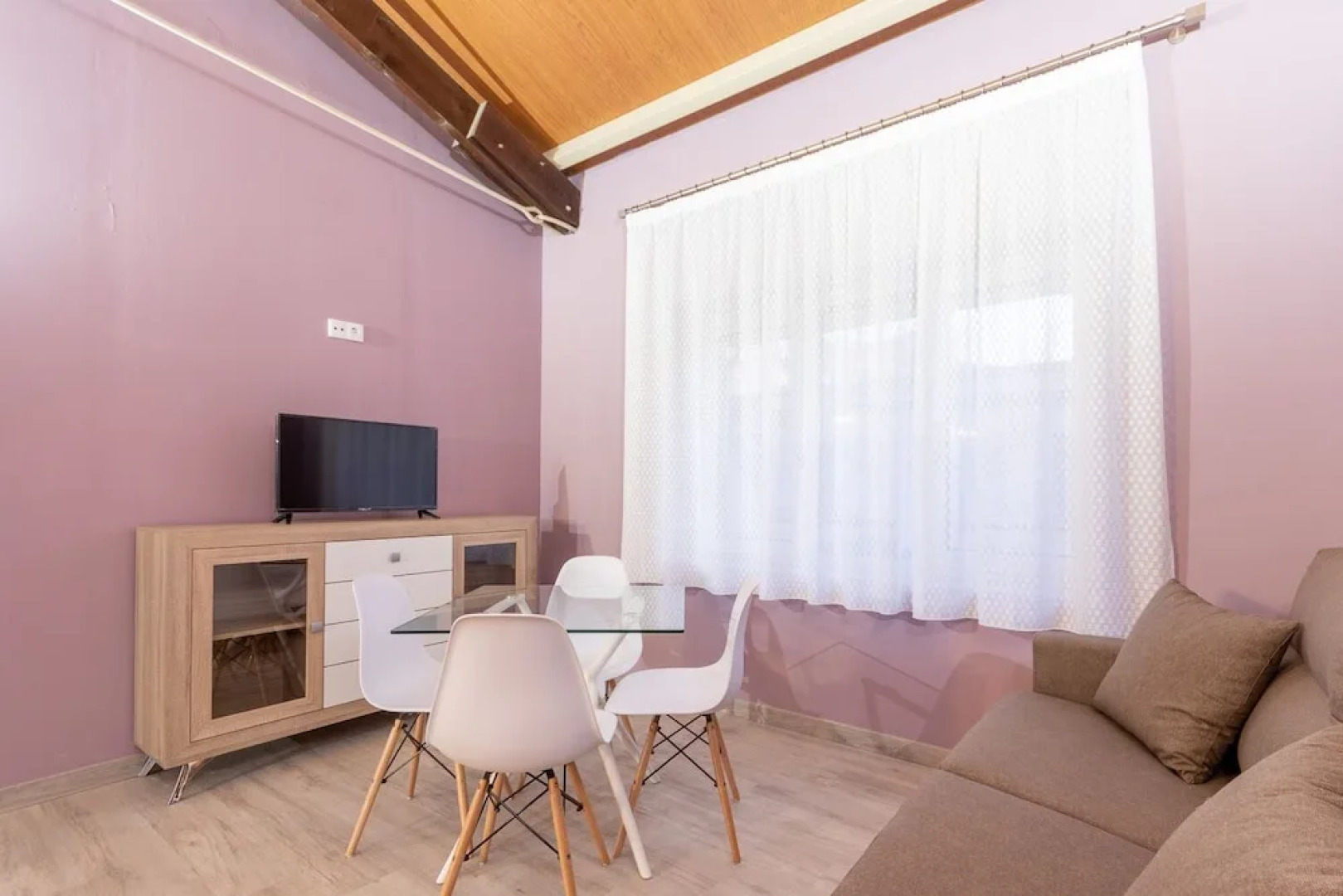 Catedral Apartments Free Parking