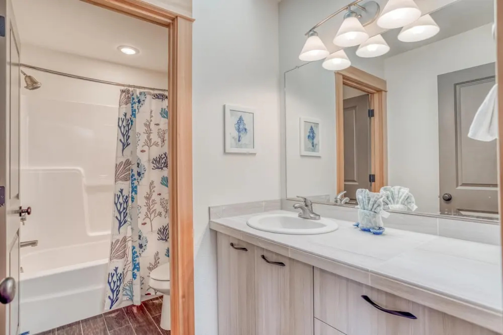 Short Walks (MCA 983)