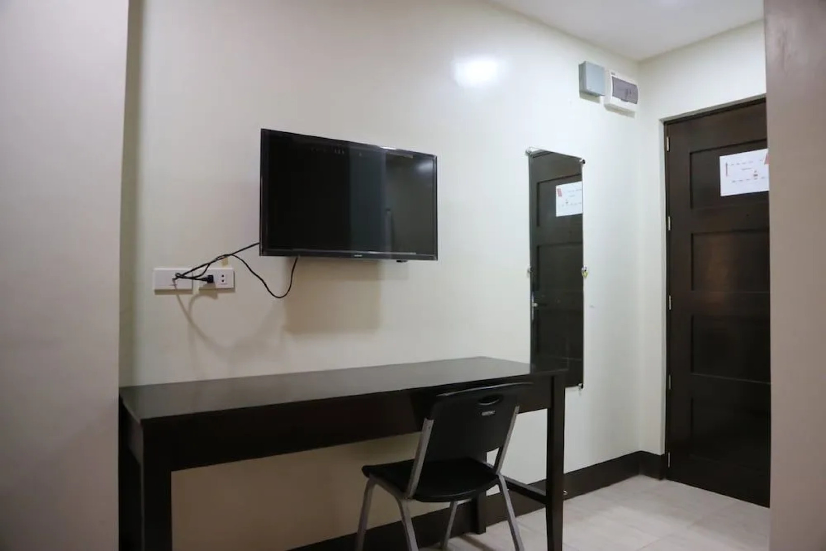 Gateway 21 Hotel and Dormitel