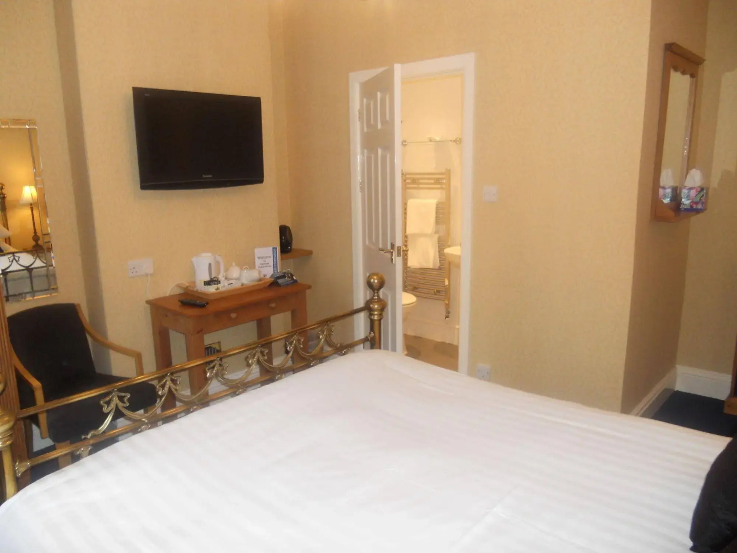Glendale Guest House