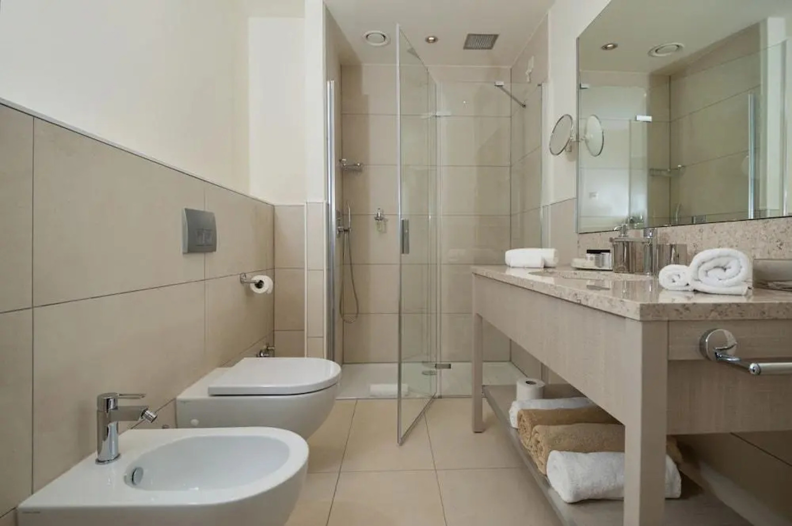 Crvena Luka Apartments and Villas