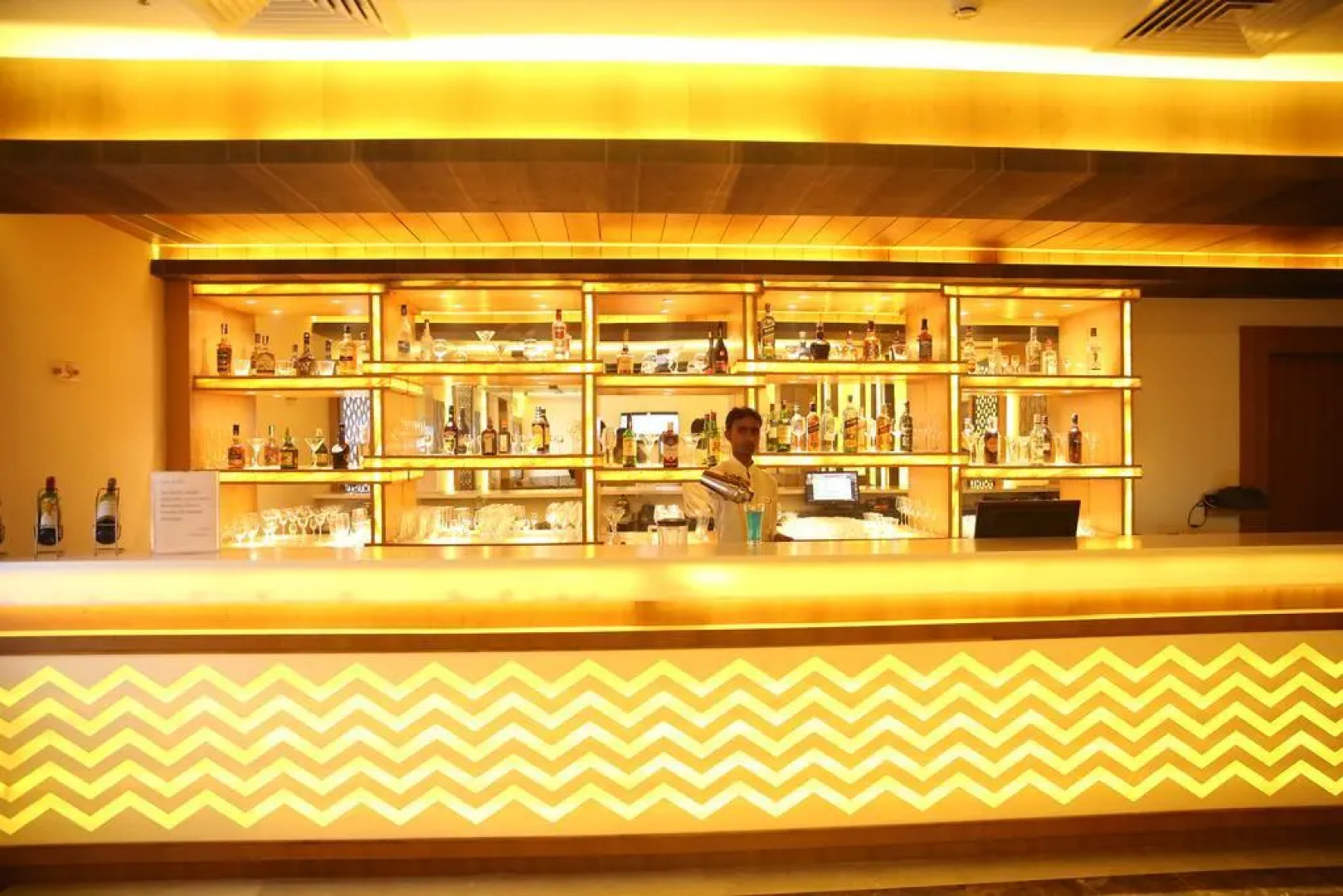 Ramada By Wyndham Varanasi Katesar