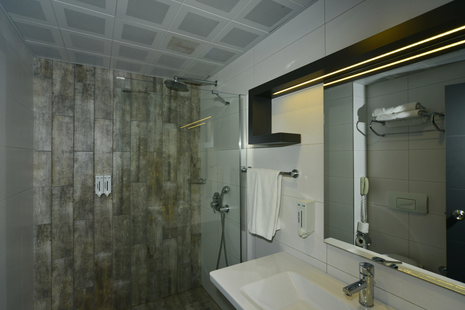 White City Beach - Adults Only