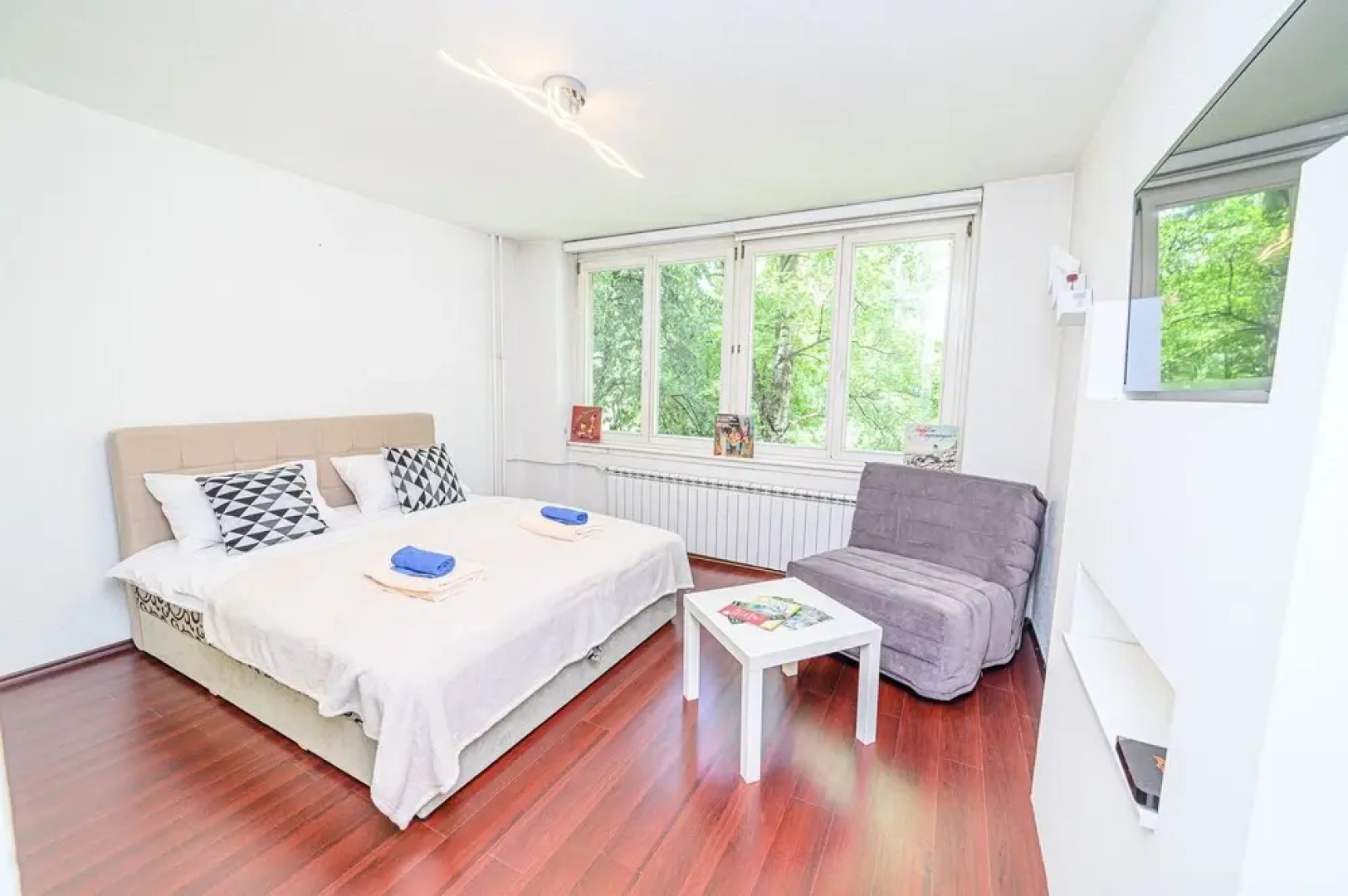 Beautiful Cozy Studio Close To City Center