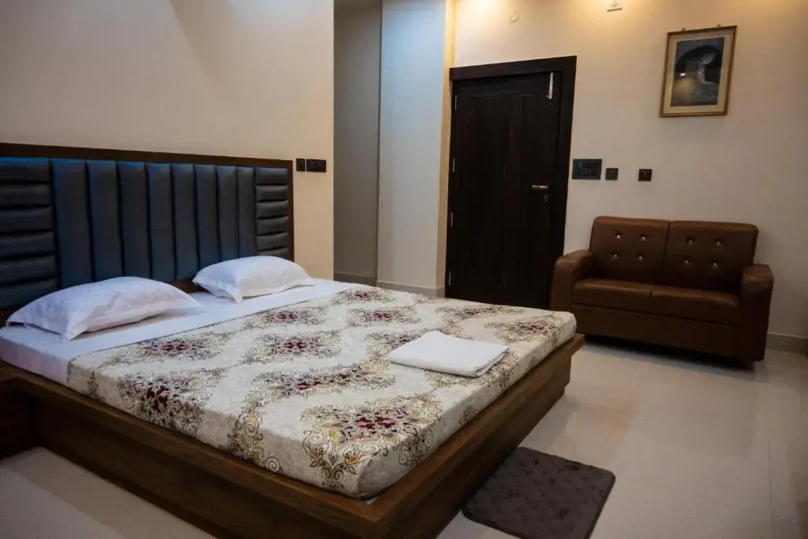 Unique Shantiniketan