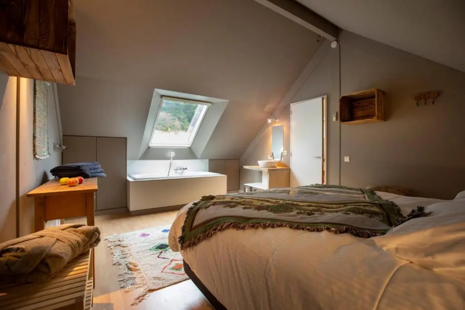 Les Avernas En Haut Romantic Getaway