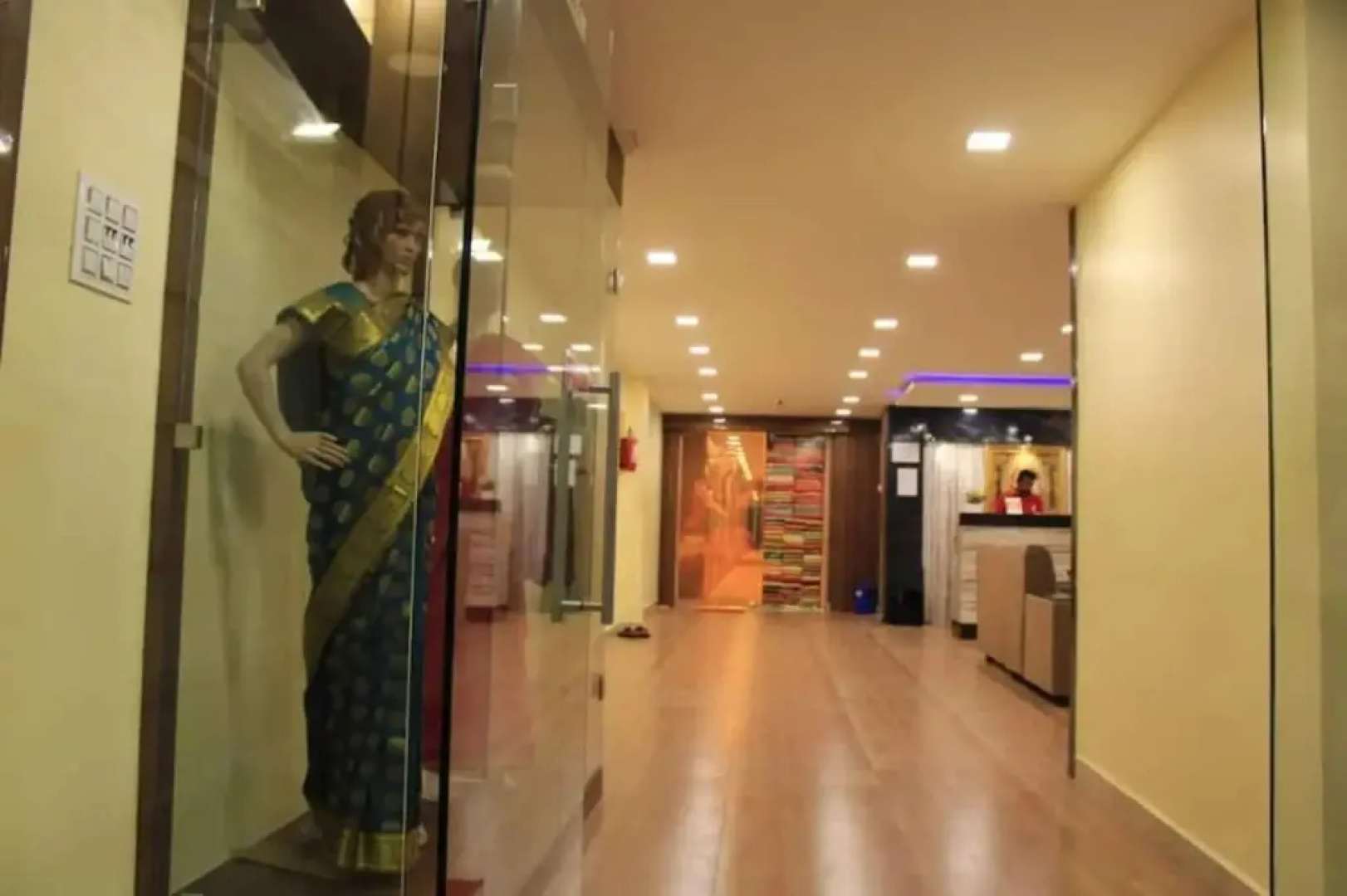 Hotel Adhi Residency - Cleanliness & Friendliness Room VL Vardharaja Temple