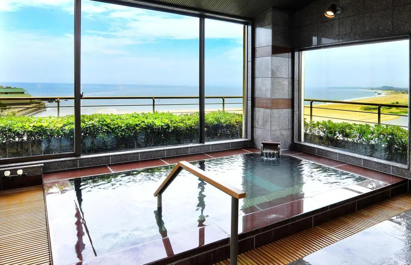 Toshimaya Tsukihama-no-Yu