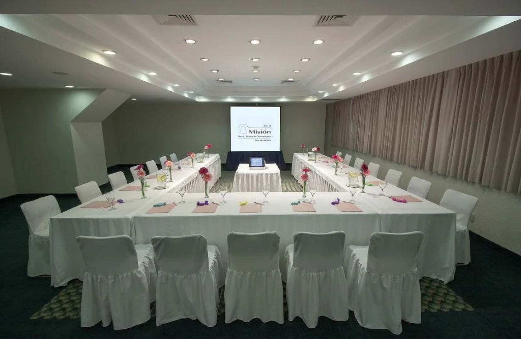 Hotel Misión Toreo Centro De Convenciones