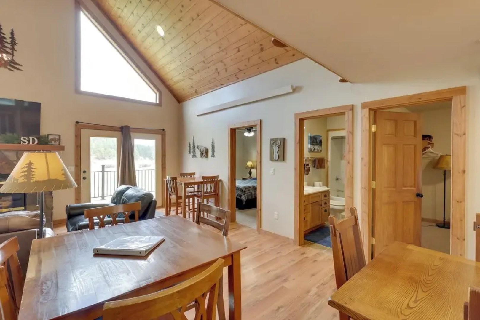 Cabin w/ On-site Trails - 15 Miles to Mt Rushmore!