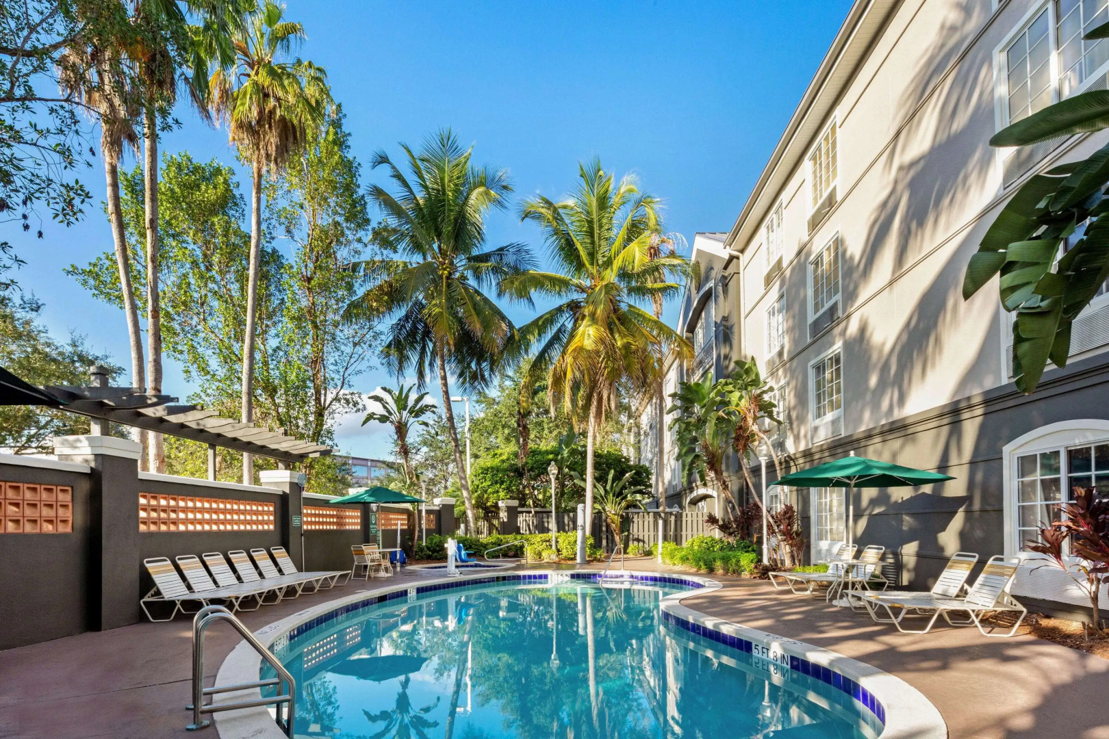La Quinta Inn & Suites by Wyndham Ft. Lauderdale Plantation