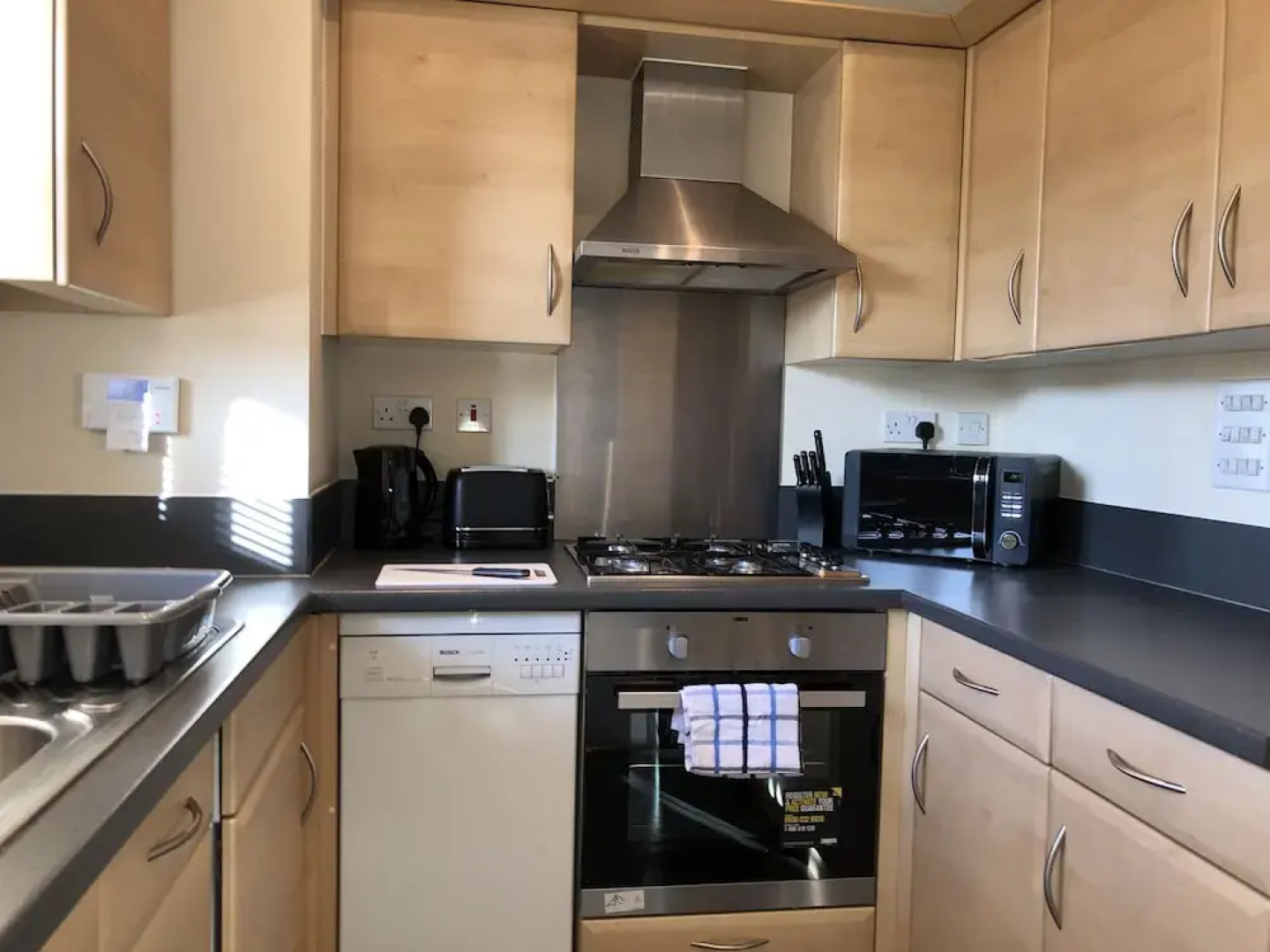 Ebbsfleet/bluewater River View Apartment