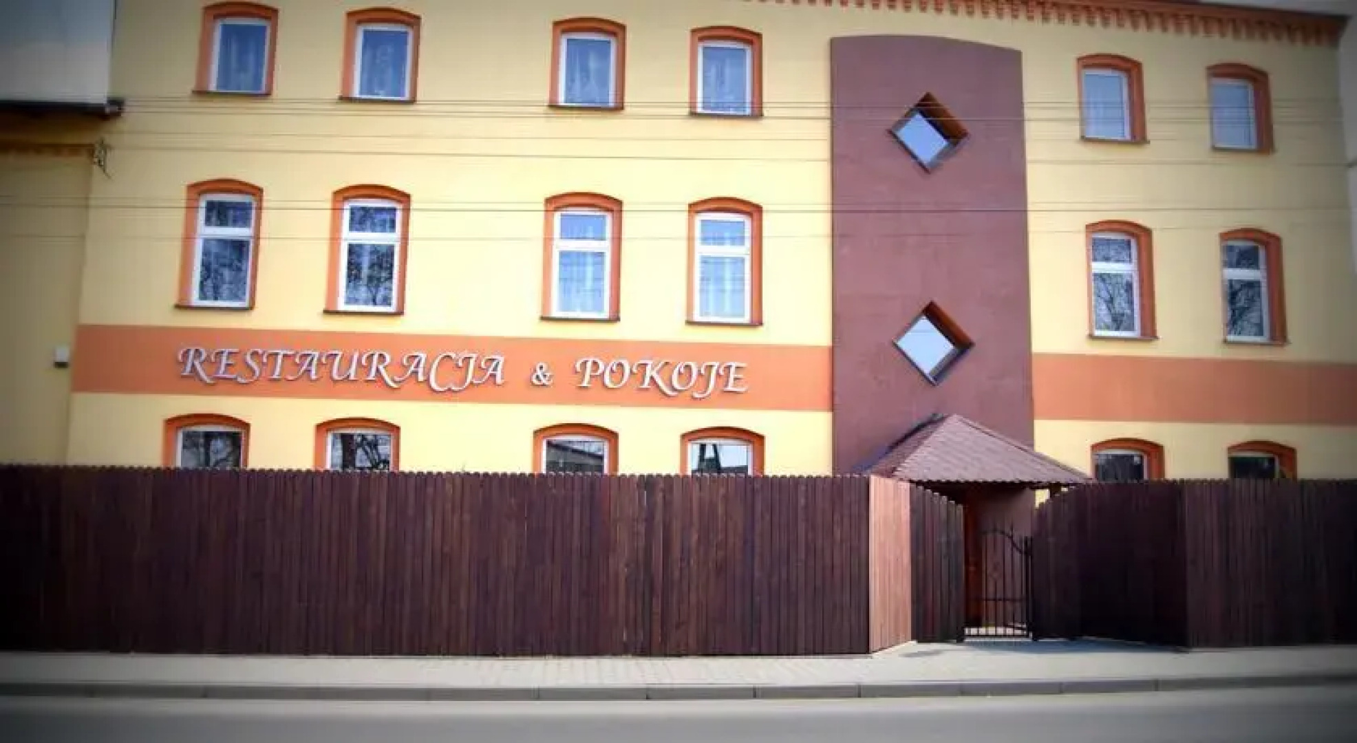 Pokoje Gościnne Kropka