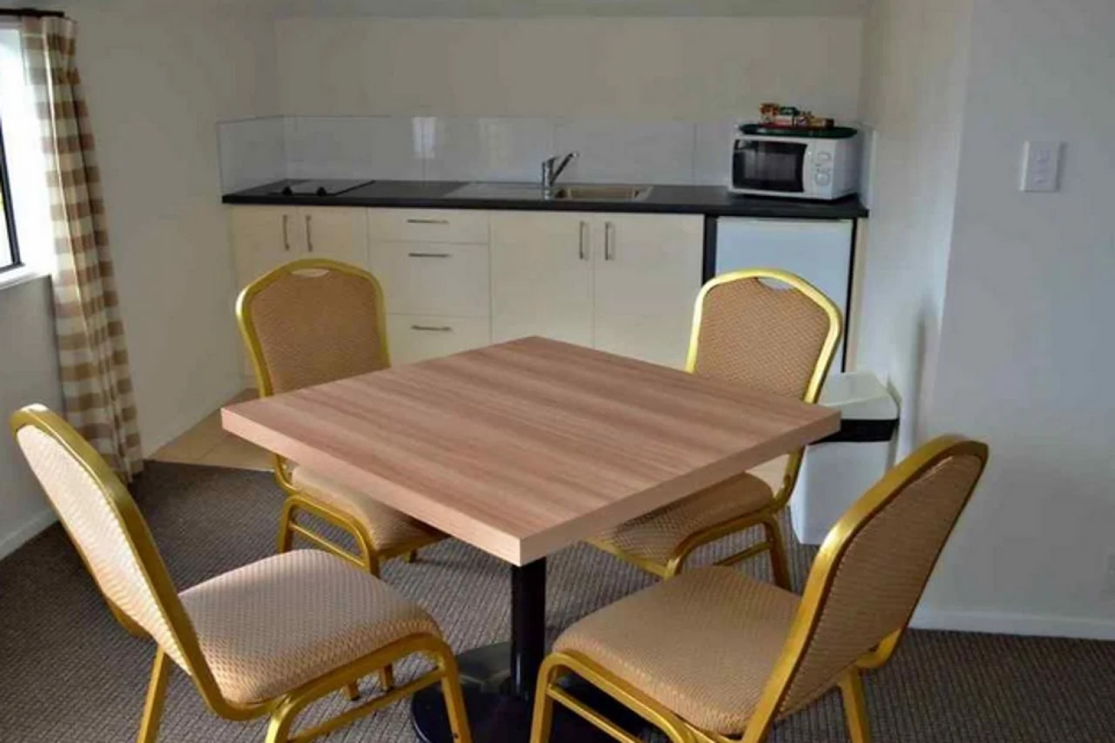 Southern Comfort Motel