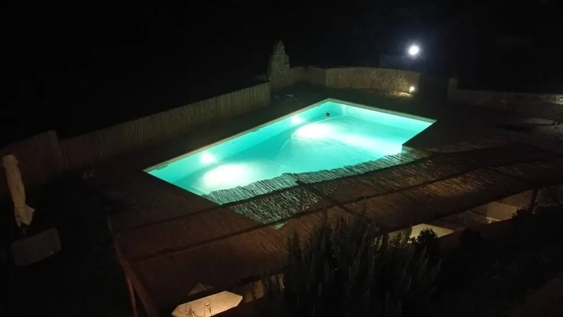 Room in Guest Room - Triple Room in Amazing Context