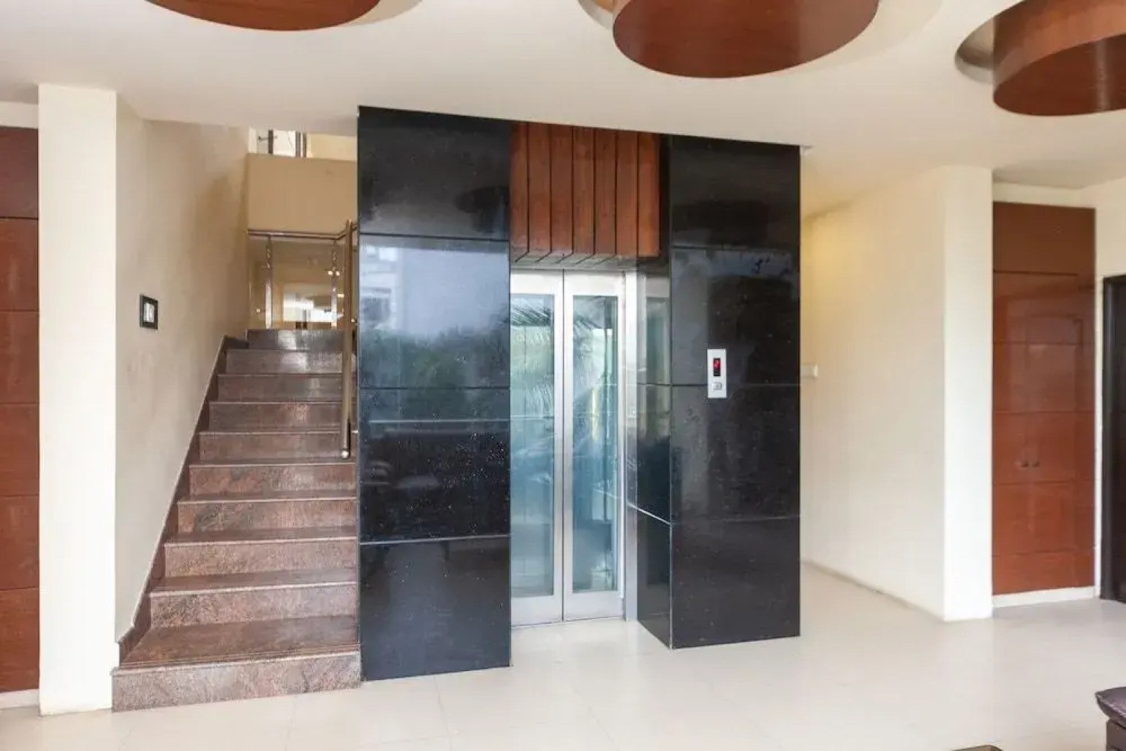 Treebo Trend Lake View Park