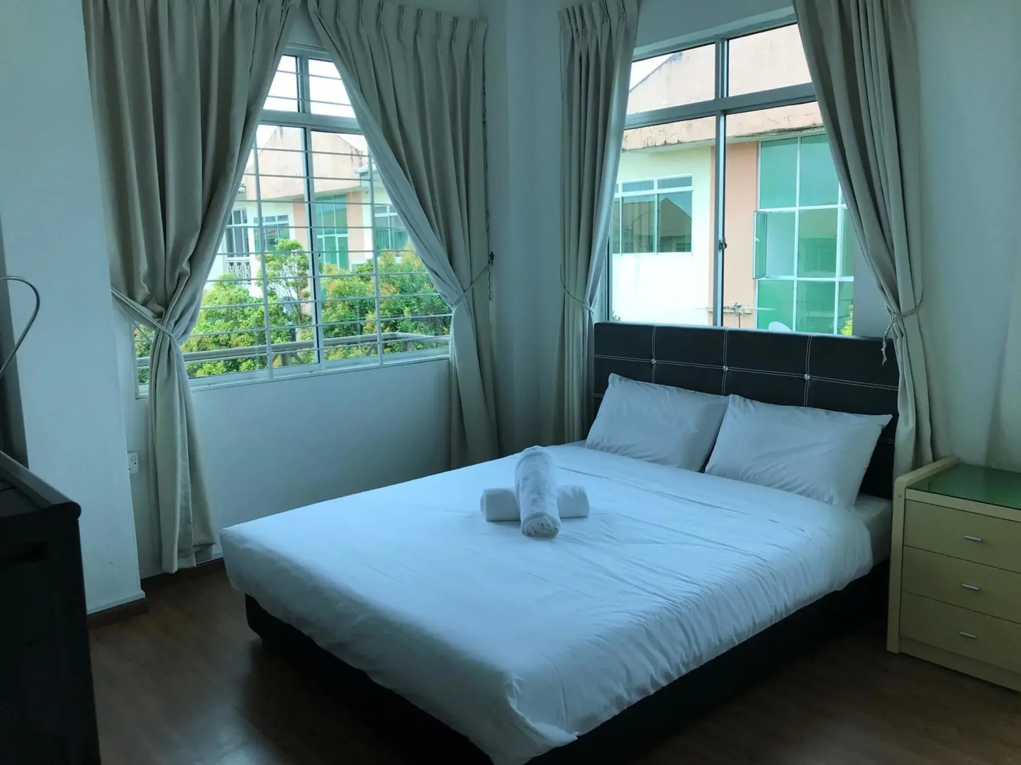 Natol Homestay - Kuching Home Penthouse Airport Road