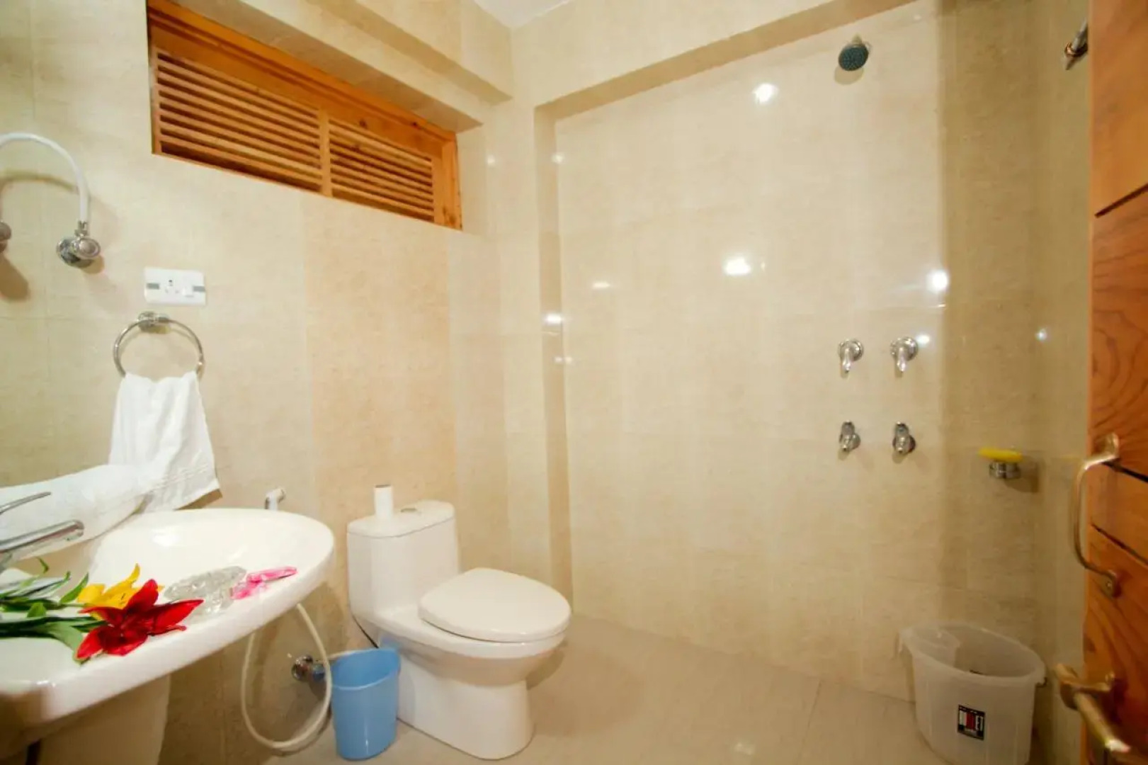 Hotel Valley of Gods