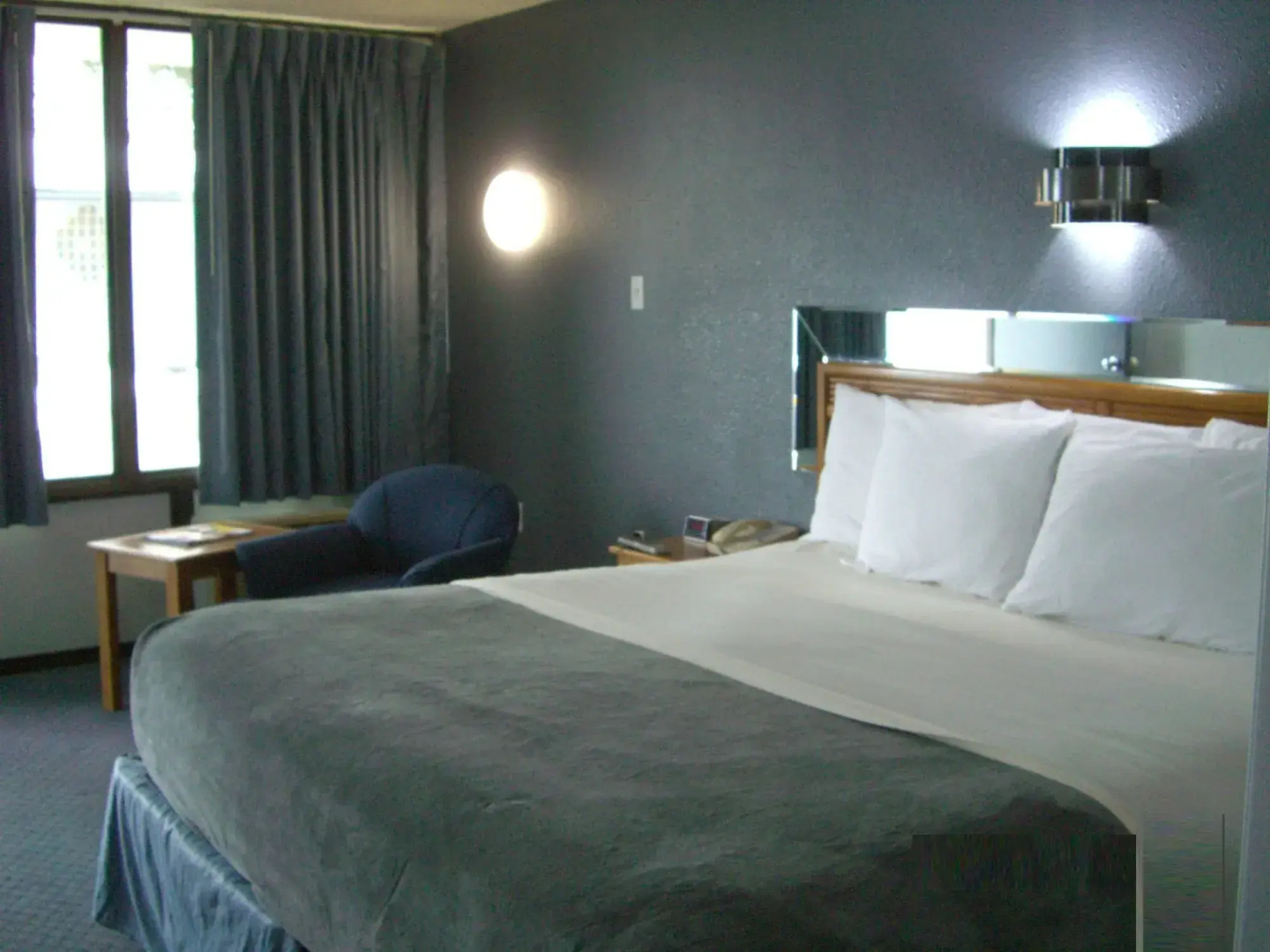 Quails Nest Inn and Suites